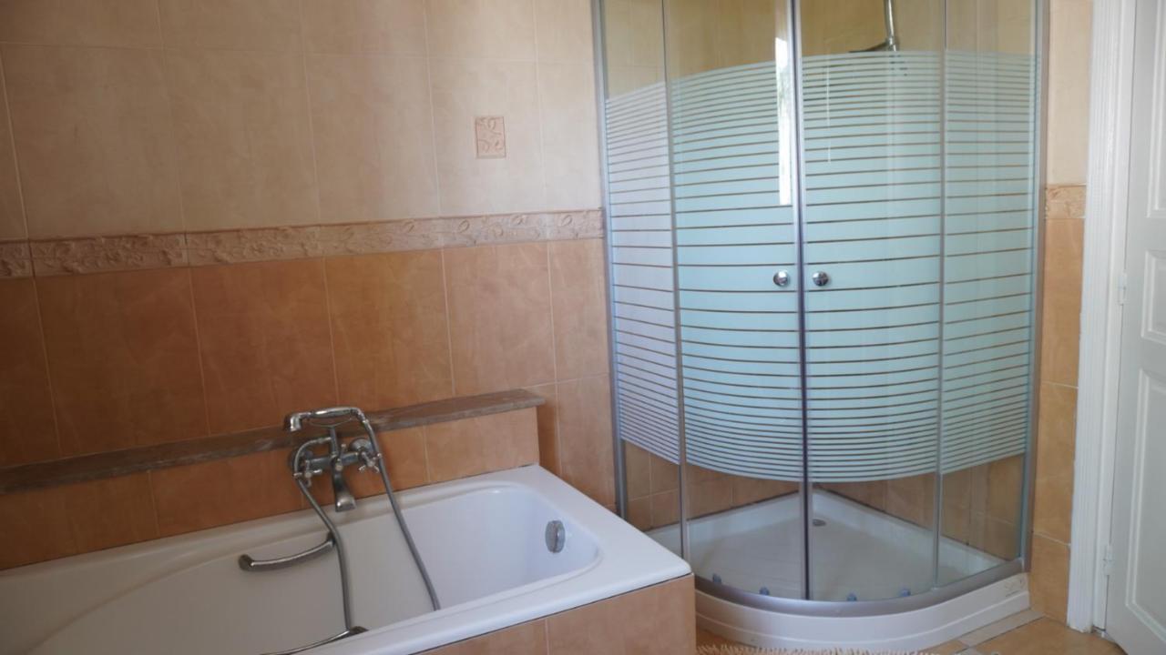 Dar Khereddine Tunis Luaran gambar
